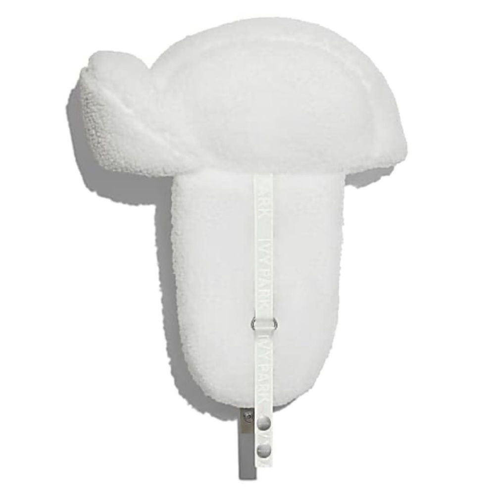 ICY PARK IVY PARK - Shearling hat